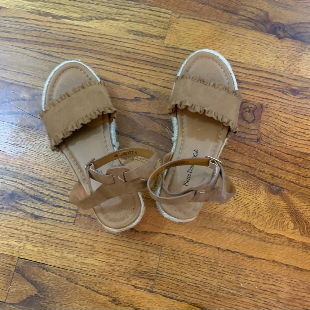 Pierre Dumas Strap Espadrilles Platform Summer Casual Wedges Sandals Shoes
Girls - Picture 13 of 16